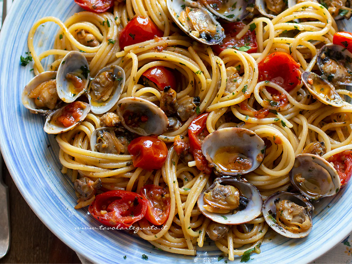 Spaghettoni alle Vongole